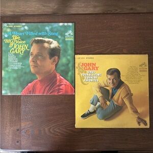 John Gary Vinyl Set of 2 “A Heart Filled With Song” “All-Time Country Favorites”